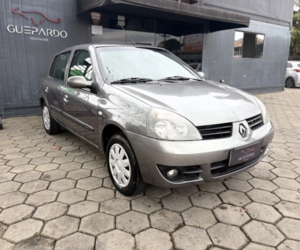Renault Clio 2006 Cinza — foto 1 de 3