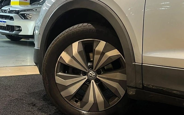 imagem-https://www.socarrao.com.br/sc-vehicle-images-prod/4196628/1790715453121-8526196_1_B_c532df4e7c.jpeg