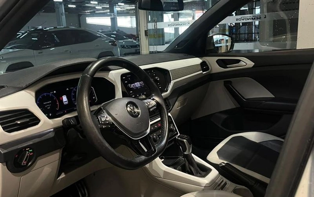 imagem-https://www.socarrao.com.br/sc-vehicle-images-prod/4196628/1790715453130-8526196_9_B_7a68dfdae3.jpeg