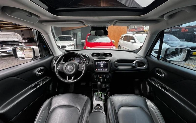 imagem-https://www.socarrao.com.br/sc-vehicle-images-prod/4196638/1790708942063-8467116_19_B_6467af6ca2.jpeg