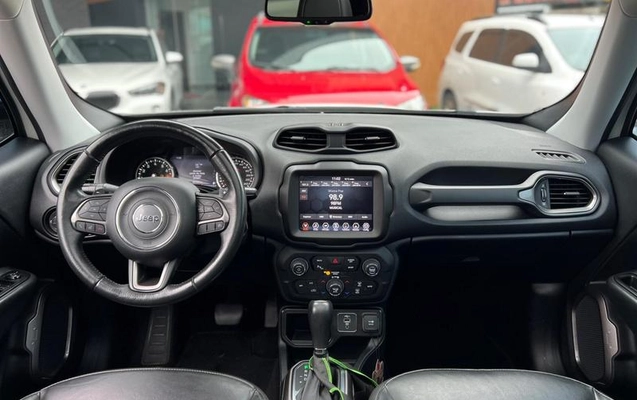 imagem-https://www.socarrao.com.br/sc-vehicle-images-prod/4196638/1790708942064-8467116_20_B_ac75e6a01d.jpeg