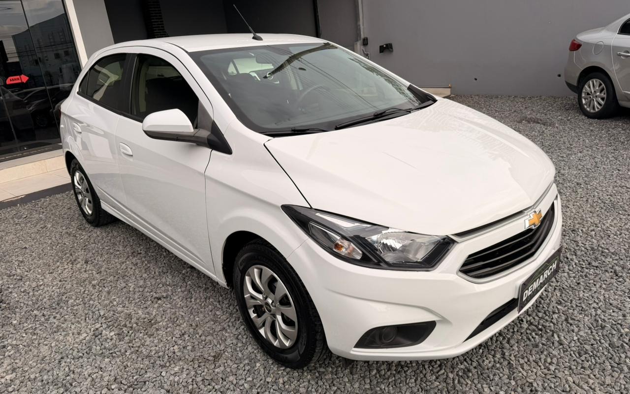 imagem-https://www.socarrao.com.br/sc-vehicle-images-prod/4196736/1790708981012-V2hhdHNBcHAgSW1hZ2UgMjAyNi0wOS0yOSBhdCAxNS4zNi4wMSAoMSkuanBlZw.jpeg