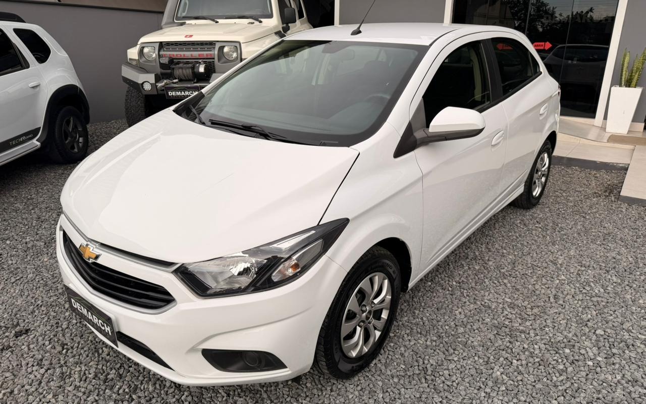 imagem-https://www.socarrao.com.br/sc-vehicle-images-prod/4196736/1790708981139-MS5qcGVn.jpeg