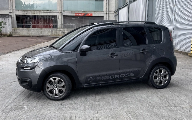 imagem-https://www.socarrao.com.br/sc-vehicle-images-prod/4196847/1790714512772-app-photos-Zuoj9WHziDTTQzhNgnHxTjempjsKbXlA.jpg