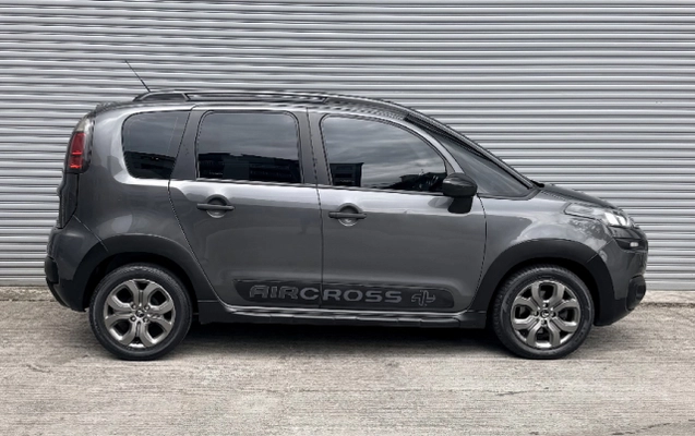 imagem-https://www.socarrao.com.br/sc-vehicle-images-prod/4196847/1790714512886-app-photos-HcabHZB9LVHbG5CIxPquuXxaF9LZeJTu.jpg
