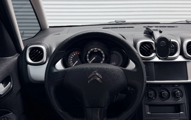 imagem-https://www.socarrao.com.br/sc-vehicle-images-prod/4196847/1790714512899-app-photos-g0kczJpOXcZuPT0w2Qwv3BfXLUupkm0A.jpg
