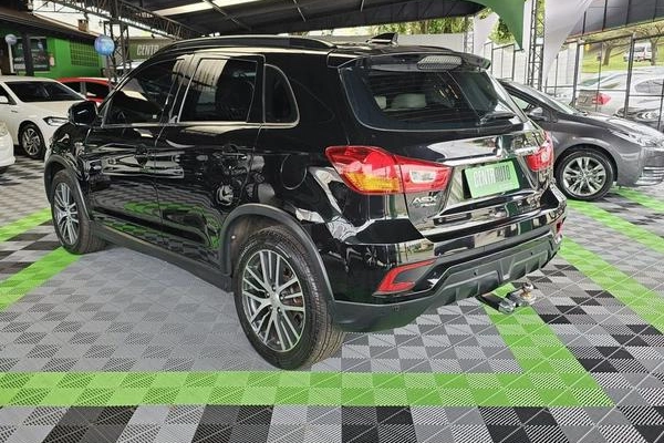 imagem-https://www.socarrao.com.br/sc-vehicle-images-prod/4196881/1791039577042-8525114_9_B_d04eca8b04.jpeg