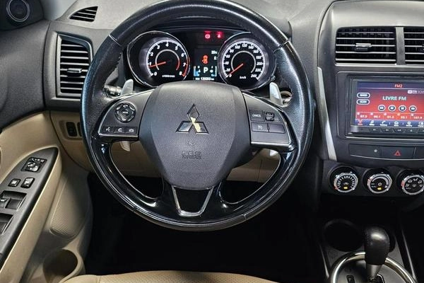 imagem-https://www.socarrao.com.br/sc-vehicle-images-prod/4196881/1791039577045-8525114_5_B_964b05c70a.jpeg