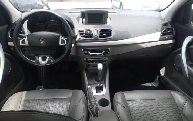 imagem-https://www.socarrao.com.br/sc-vehicle-images-prod/4196954/1790709390075-8526258_7_B_544966743a.jpeg