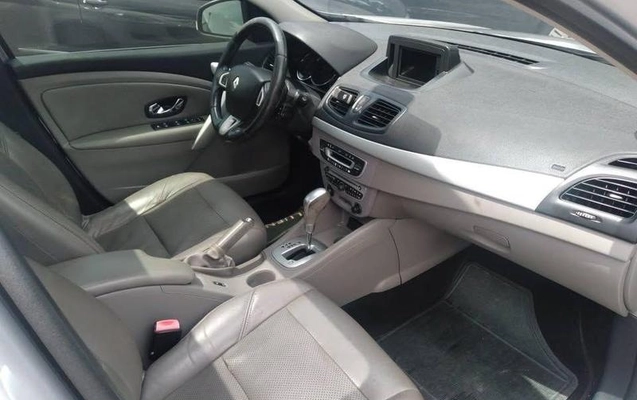 imagem-https://www.socarrao.com.br/sc-vehicle-images-prod/4196954/1790709390078-8526258_9_B_27c3e520db.jpeg