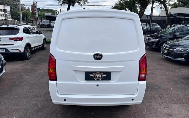 imagem-https://www.socarrao.com.br/sc-vehicle-images-prod/4196967/1791404951333-8520124_30_B_f4e5b04085.jpeg