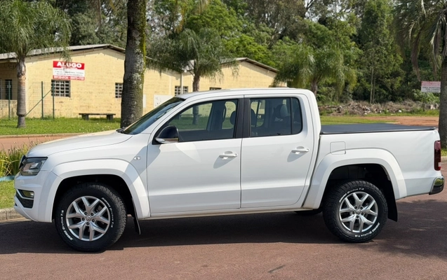imagem-https://www.socarrao.com.br/sc-vehicle-images-prod/4197013/1790709631882-xExAIeouffBt0OLQnkvQCXIOt3enjaCf.jpg