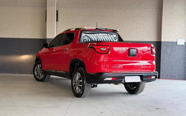 imagem-https://www.socarrao.com.br/sc-vehicle-images-prod/4197047/1790709723952-8496160_3_B_68b098f7b7.jpeg