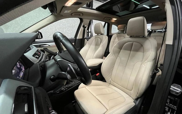 imagem-https://www.socarrao.com.br/sc-vehicle-images-prod/4197094/1790787518949-8525281_11_B_6901a38ca1.jpeg