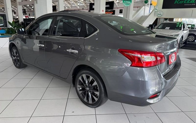 imagem-https://www.socarrao.com.br/sc-vehicle-images-prod/4197149/1790710125823-8526438_9_B_4c49ca2126.jpeg