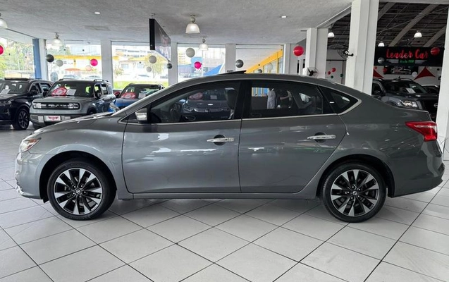 imagem-https://www.socarrao.com.br/sc-vehicle-images-prod/4197149/1790710125829-8526438_9_B_478e7c169c.jpeg