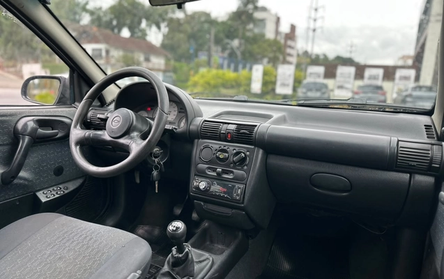 imagem-https://www.socarrao.com.br/sc-vehicle-images-prod/4197342/1791579536610-003_da45081b9d0b119c872fd0b8364ddaf9.jpg