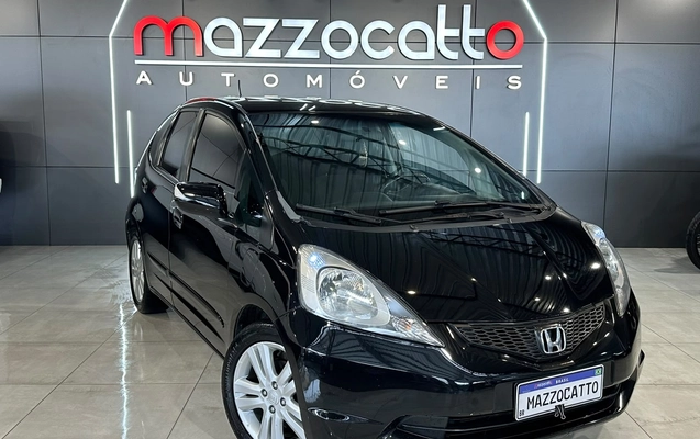 imagem-https://www.socarrao.com.br/sc-vehicle-images-prod/4197429/1790710642623-003_034670e14f44cddabba47c0c5832dbfc.jpg