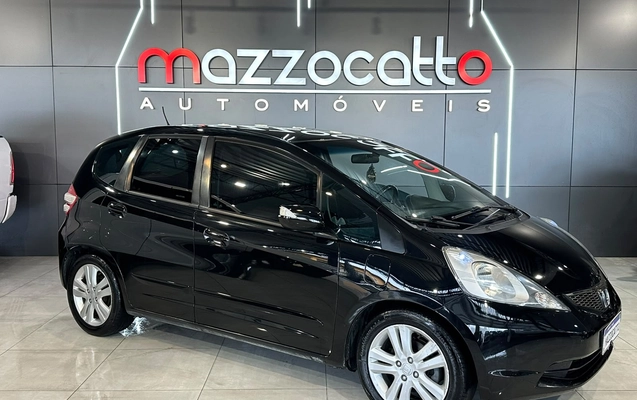 imagem-https://www.socarrao.com.br/sc-vehicle-images-prod/4197429/1790710642627-003_05774c9f2b39a32b0e048d0c3189e06d.jpg