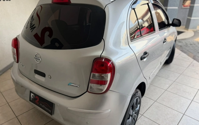 imagem-https://www.socarrao.com.br/sc-vehicle-images-prod/4197438/1791469663227-1EJ8CCORfsC4uxNMvdajPXl741zI1i04.jpg