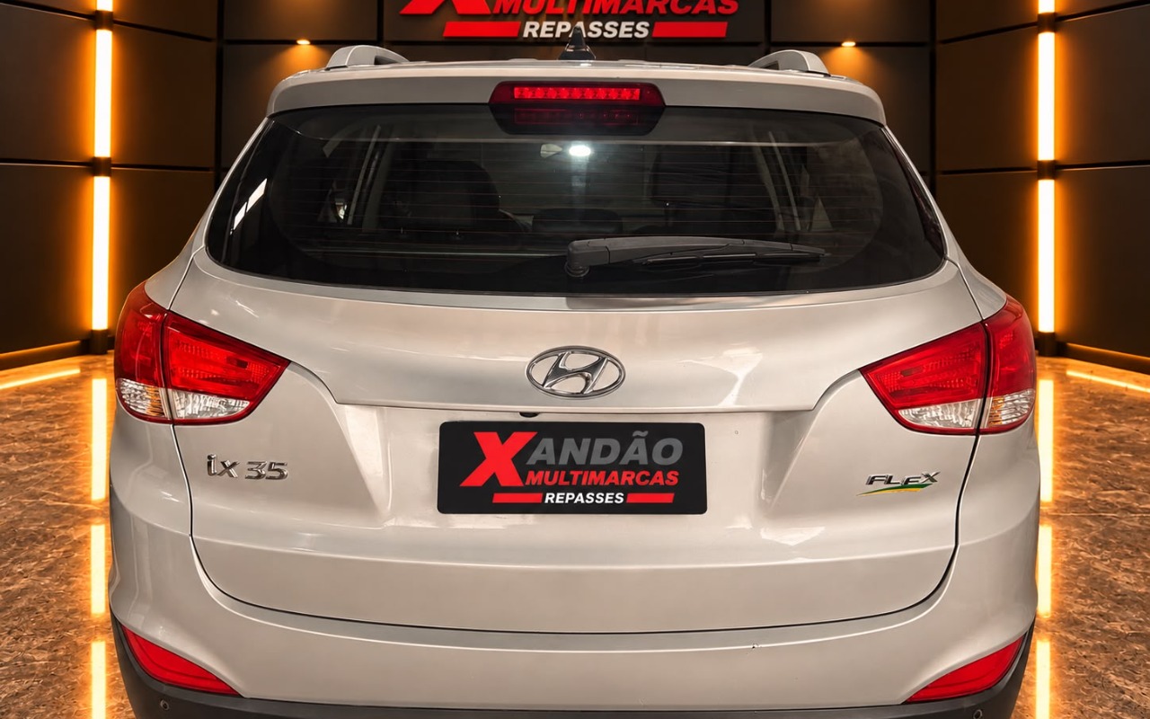 imagem-https://www.socarrao.com.br/sc-vehicle-images-prod/4197453/1790710841781-V2hhdHNBcHAgSW1hZ2UgMjAyNi0wOS0yOSBhdCAxNC41OC40NiAoMykuanBlZw.jpeg