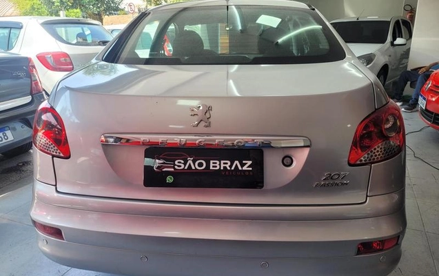 imagem-https://www.socarrao.com.br/sc-vehicle-images-prod/4197467/1791399284216-8526571_4_B_baca965805.jpeg