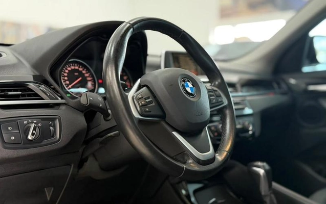 imagem-https://www.socarrao.com.br/sc-vehicle-images-prod/4197518/1792413962705-8464982_18_B_7663624e77.jpeg