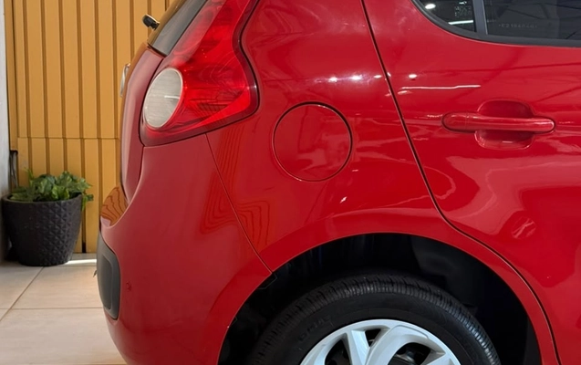 imagem-https://www.socarrao.com.br/sc-vehicle-images-prod/4197597/1790711132092-6b479066-0696-42f4-98f4-a08a17a47ff8.jpg