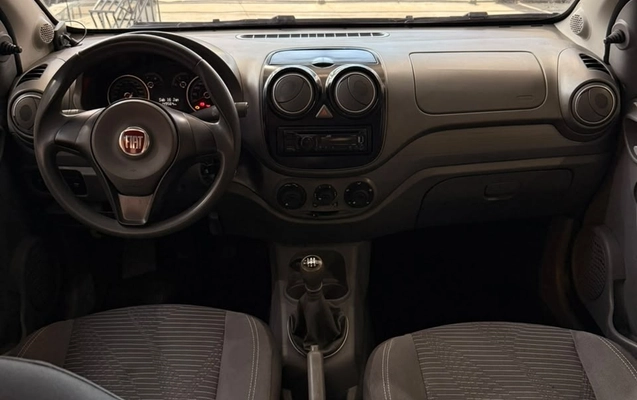 imagem-https://www.socarrao.com.br/sc-vehicle-images-prod/4197597/1790711132097-9ecefdaf-1649-471c-b7b3-ce91070b4513.jpg