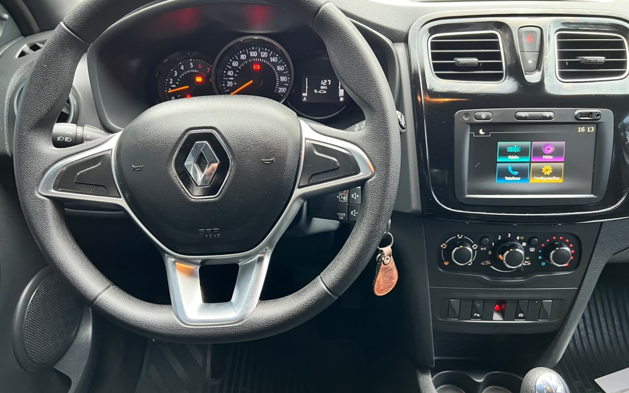 imagem-https://www.socarrao.com.br/sc-vehicle-images-prod/4197662/1790711232794-OTBhMDQ3NWMtYzFkNy00ZWI0LTgzMzMtZGU2NGI2ZmEzMmVjLmpwZw.jpg