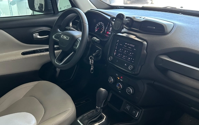 imagem-https://www.socarrao.com.br/sc-vehicle-images-prod/4197707/1790711343402-gb-fd1f21b.jpeg
