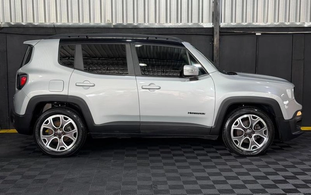 imagem-https://www.socarrao.com.br/sc-vehicle-images-prod/4197786/1790711606357-8526393_14_B_61861a2bd0.jpeg