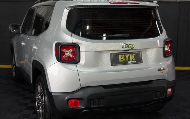 imagem-https://www.socarrao.com.br/sc-vehicle-images-prod/4197786/1790711606367-8526393_2_B_61bed3b05a.jpeg