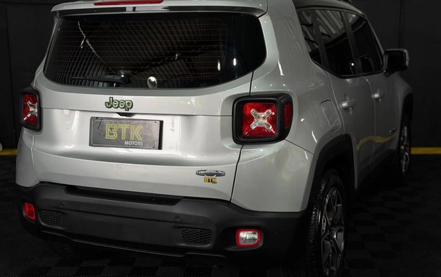 imagem-https://www.socarrao.com.br/sc-vehicle-images-prod/4197786/1790711606370-8526393_2_B_1141e76834.jpeg