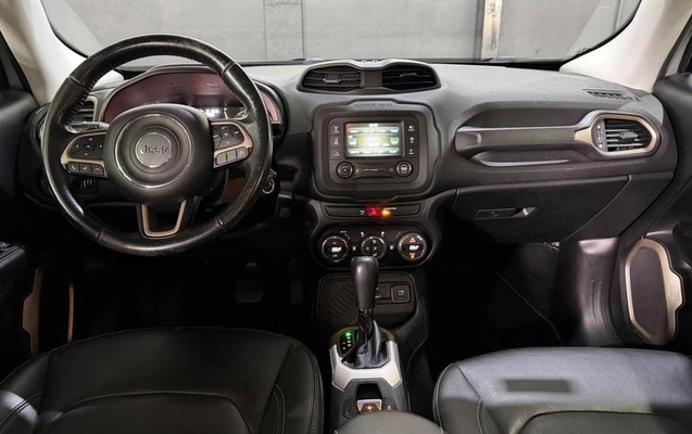 imagem-https://www.socarrao.com.br/sc-vehicle-images-prod/4197786/1790711606373-8526393_6_B_450a8a5d4c.jpeg