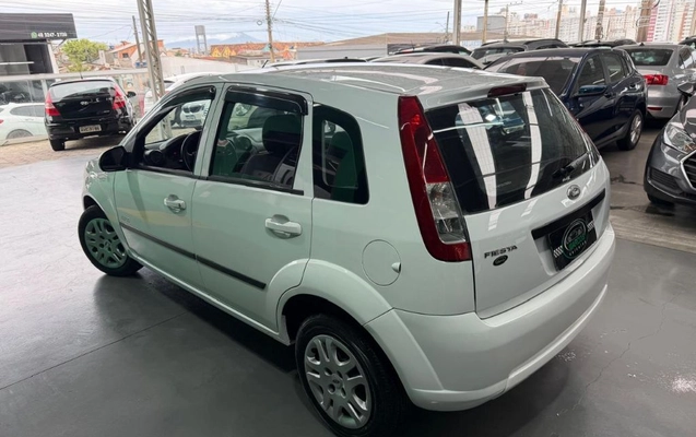 imagem-https://www.socarrao.com.br/sc-vehicle-images-prod/4197822/1790711801557-gb-68edb46.jpeg