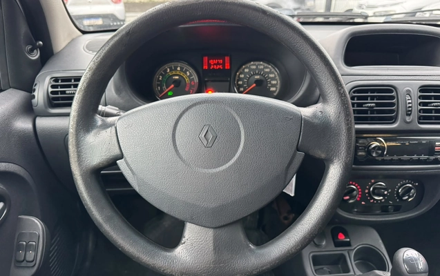 imagem-https://www.socarrao.com.br/sc-vehicle-images-prod/4197834/1790711799894-003_b5b6fd63b4a2a13efffac77d200cb419.jpg
