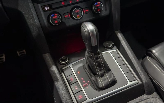 imagem-https://www.socarrao.com.br/sc-vehicle-images-prod/4198033/1790712099047-8521428_8_B_fcee7a2de3.jpeg