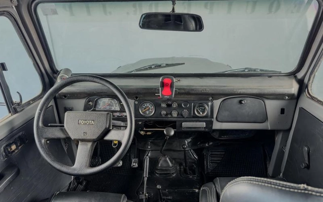imagem-https://www.socarrao.com.br/sc-vehicle-images-prod/4198059/1791379467416-8519158_4_B_9bfab75580.jpeg