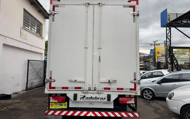 imagem-https://www.socarrao.com.br/sc-vehicle-images-prod/4198110/1790712237372-gb-10722cb.jpeg