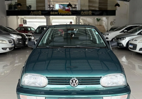 Volkswagen Golf 1996 Verde — foto 1 de 3