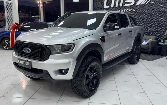imagem-https://www.socarrao.com.br/sc-vehicle-images-prod/4198189/1790712620090-8274878_0_B_7a66935ca9.jpeg