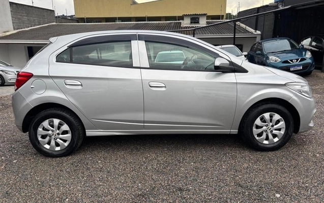 imagem-https://www.socarrao.com.br/sc-vehicle-images-prod/4198217/1791315887713-8490070_4_B_7be5b445b2.jpeg