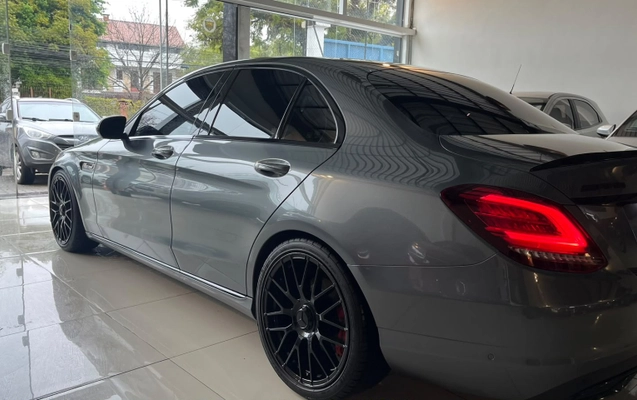 imagem-https://www.socarrao.com.br/sc-vehicle-images-prod/4198237/1790712726227-app-photos-IVEQgIRUXl454DYtpCAkGd7jW6Glpjqs.jpg