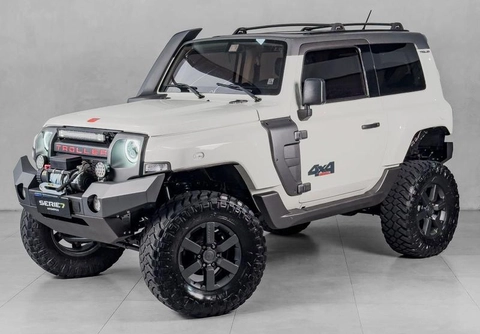 Troller T-4 2016 Branco — foto 1 de 3