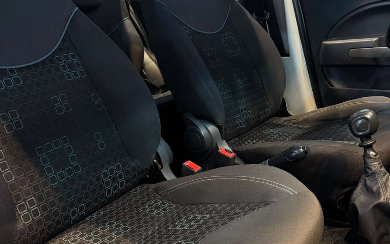 imagem-https://www.socarrao.com.br/sc-vehicle-images-prod/4198328/1790713477084-V2hhdHNBcHAgSW1hZ2UgMjAyNi0wOS0yOSBhdCAxNS41NS4zNC5qcGVn.jpeg