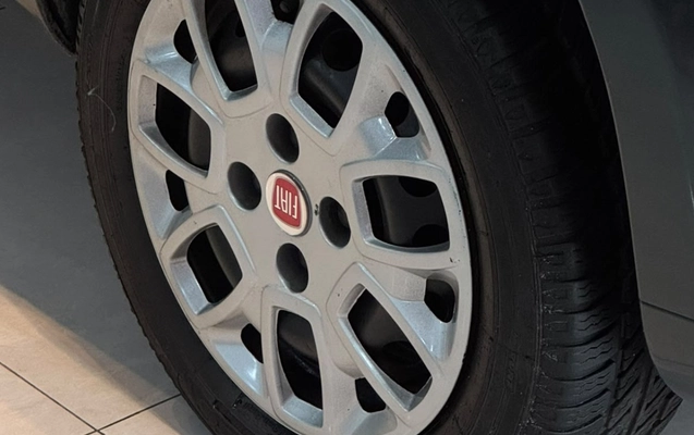 imagem-https://www.socarrao.com.br/sc-vehicle-images-prod/4198328/1790713477203-V2hhdHNBcHAgSW1hZ2UgMjAyNi0wOS0yOSBhdCAxNS41NS4zMyAoMykuanBlZw.jpeg