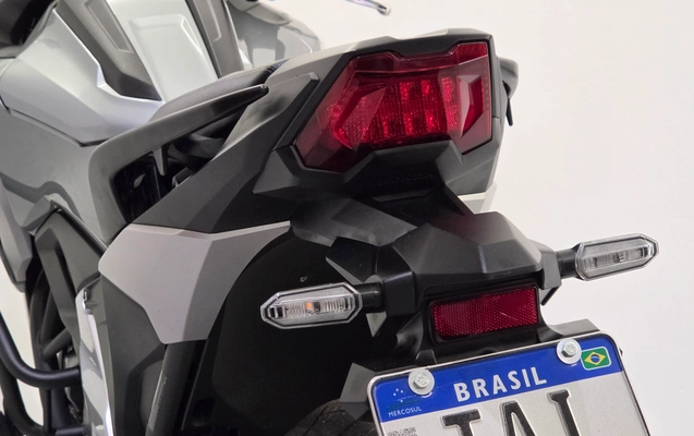 imagem-https://www.socarrao.com.br/sc-vehicle-images-prod/4198364/1790874777567-d61b6cb9-5c31-42a8-88e8-419784fdf8d8.jpeg