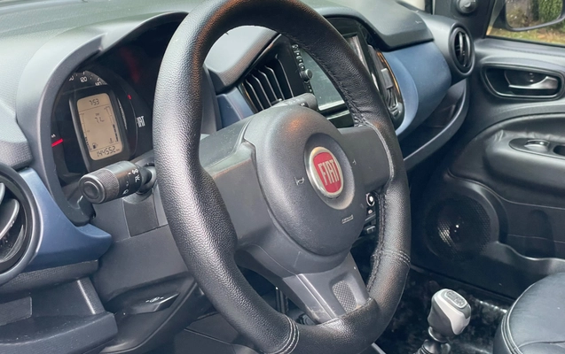 imagem-https://www.socarrao.com.br/sc-vehicle-images-prod/4198367/1790713906066-e7cd11ea-f759-4f6e-974b-e197f5d73d80.jpg