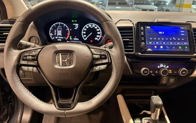 imagem-https://www.socarrao.com.br/sc-vehicle-images-prod/4198370/1790713032509-8491188_11_B_1114ea2ee5.jpeg